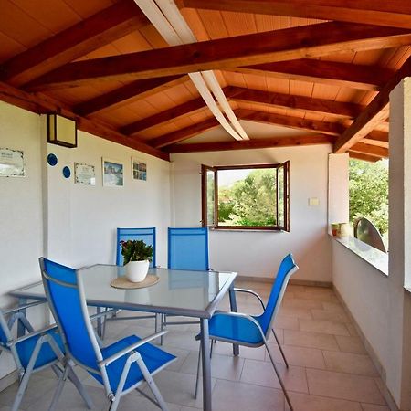 Relaxing Holiday House With Terrace Sea View Medulin Exterior foto